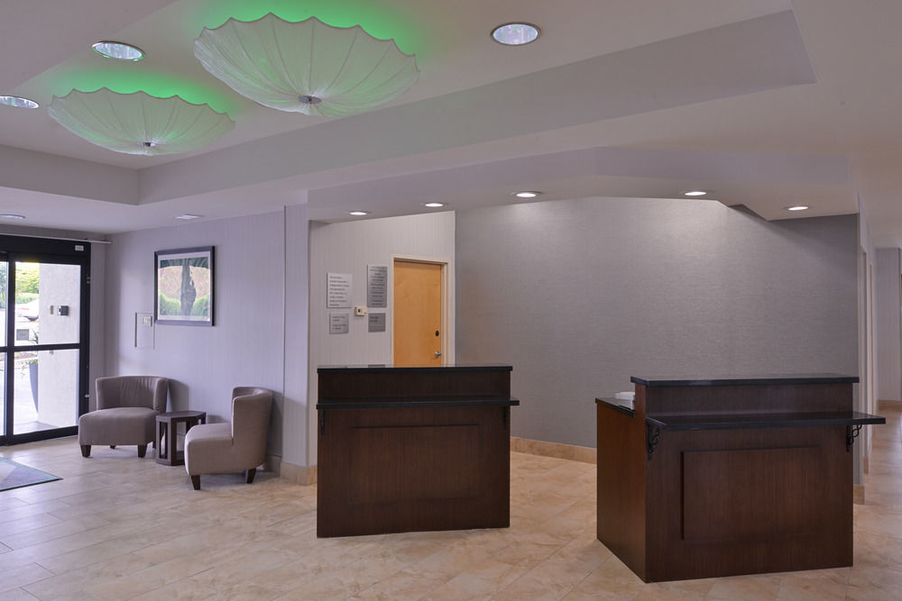 Wyndham Garden / Spartanburg Airport 3*